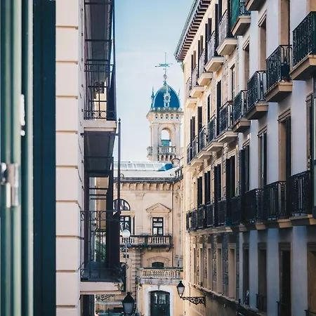 Daire Haizean By People *